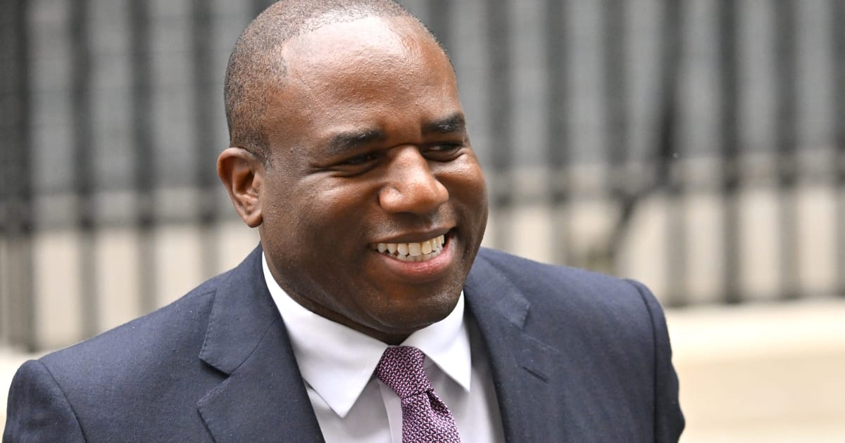 David Lammy din Marea Britanie in ultimul moment de lauda pentru Trump