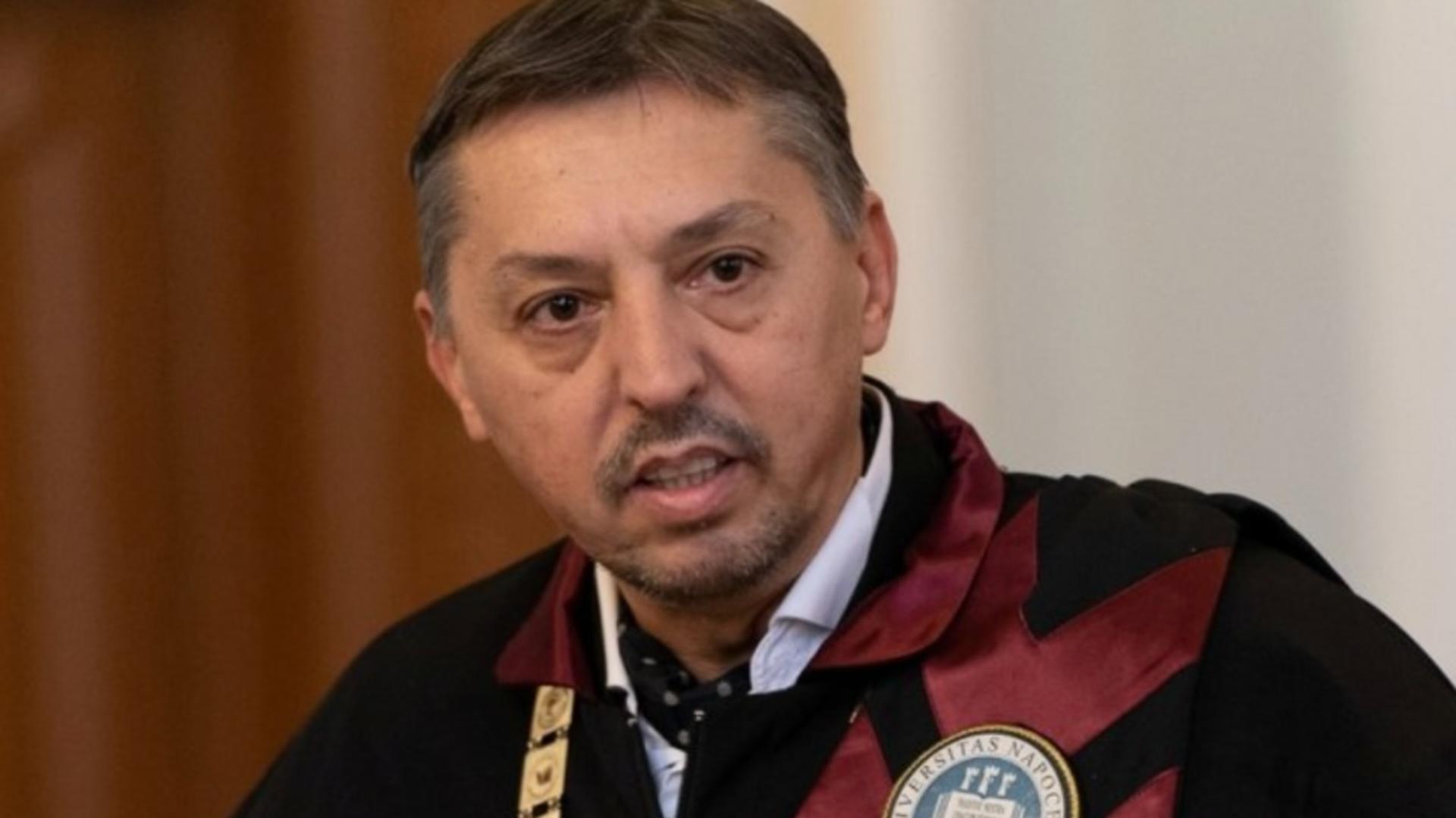 Cum ar trebui sa fie un licean absolvent