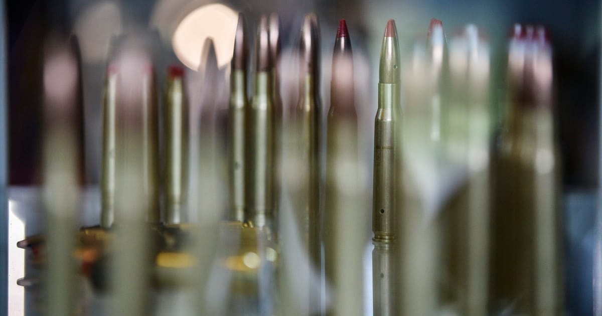 Spania finalizeaza contractul de munitie cu Israelul