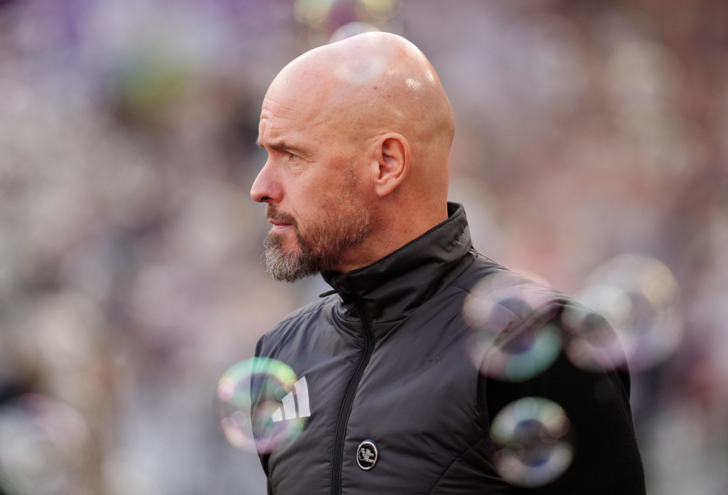 Bayer Leverkusen l a prezentat pe Erik ten Hag ca antrenor