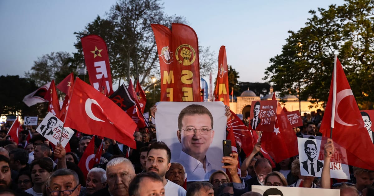 X ul lui Musk blocheaza contul rivalului lui Erdogan