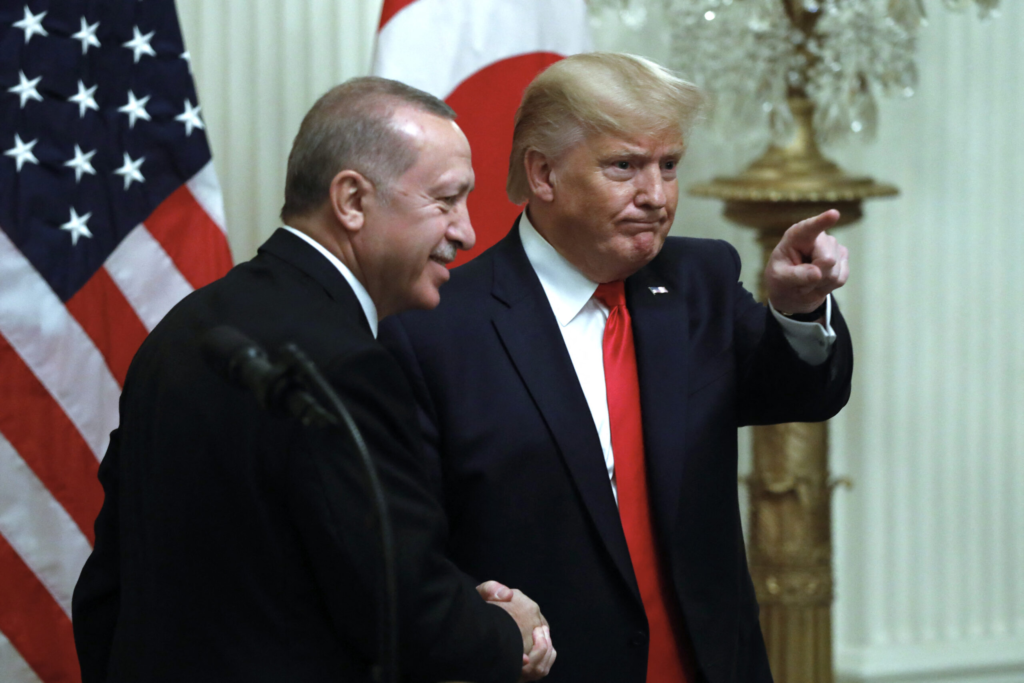 Erdogan Trump va participa la negocierile de pace daca vine si Putin