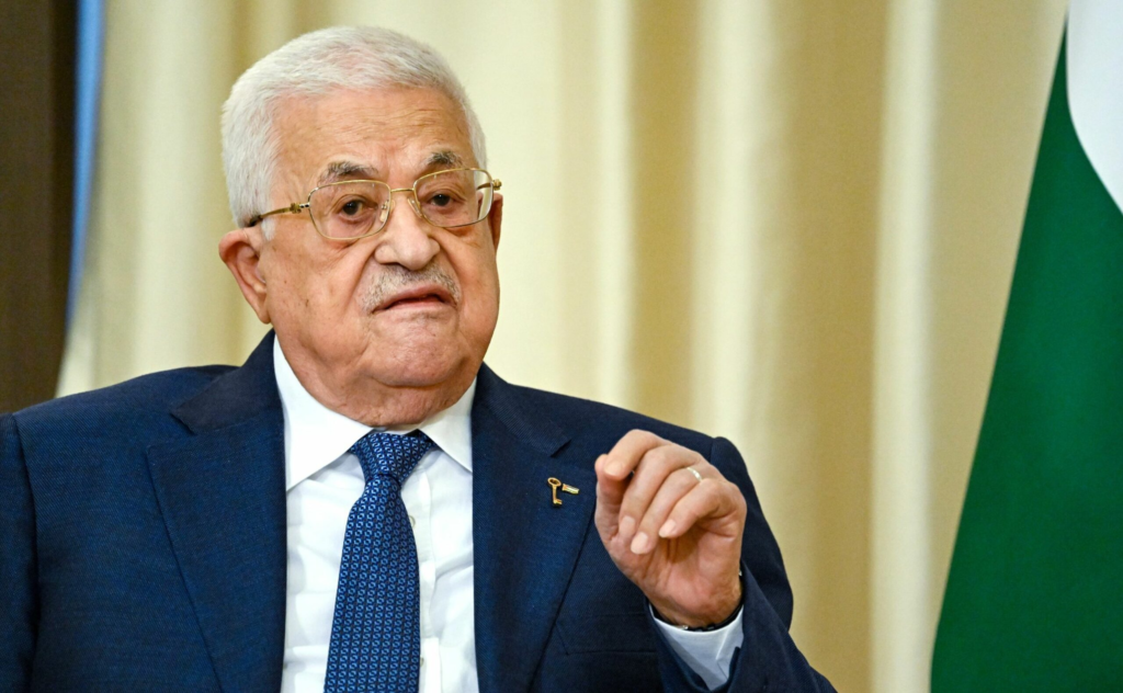 Mahmoud Abbas i a adresat lui Trump o scrisoare de lauda