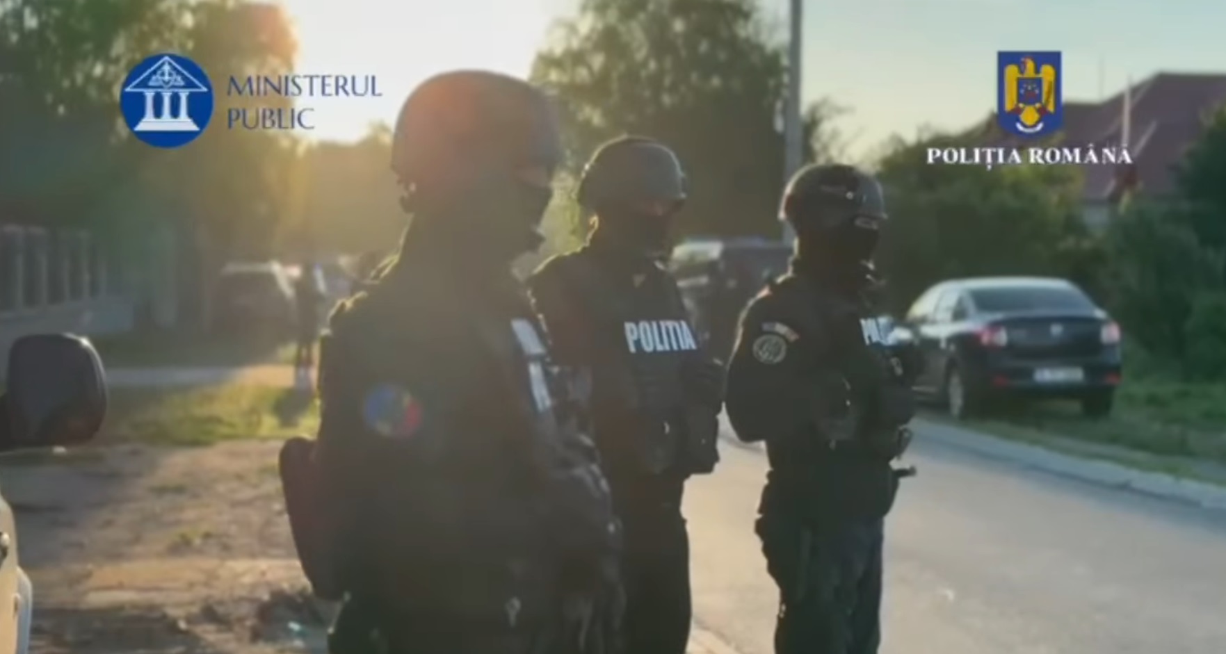 Perchezitii in Capitala Arme si cartuse confiscate