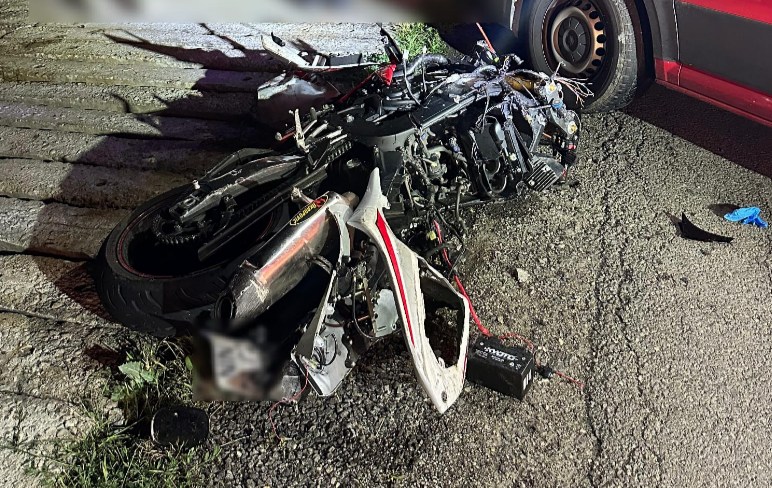 Accident grav in Capus Mare motociclist decedat adolescent ranit