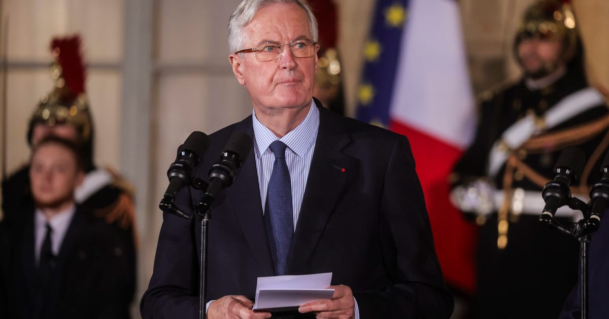 Barnier incepe lupta pentru fief la Turnul Eiffel