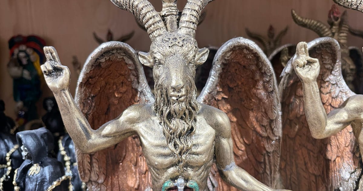 Curtea Suprema a Rusiei interzice miscarea satanista