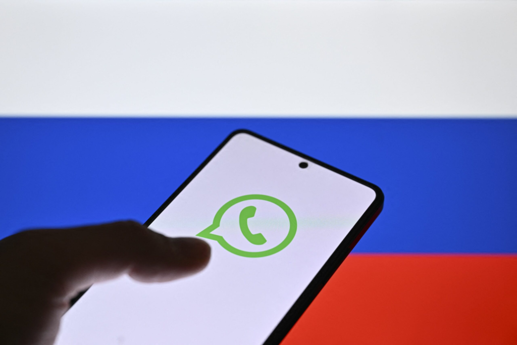 Deputat rus WhatsApp trebuie sa plece din Rusia