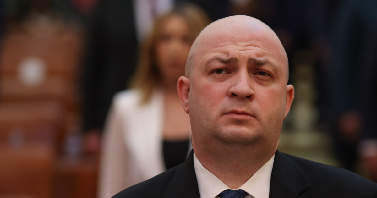 Deputatul Vexler renunta la Ordinul National Merit