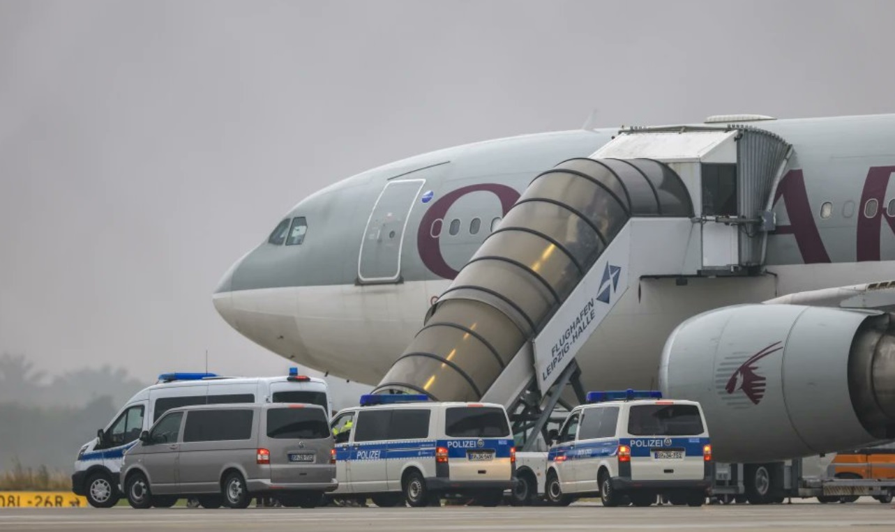 Germania a expulsat 81 de afgani al doilea zbor