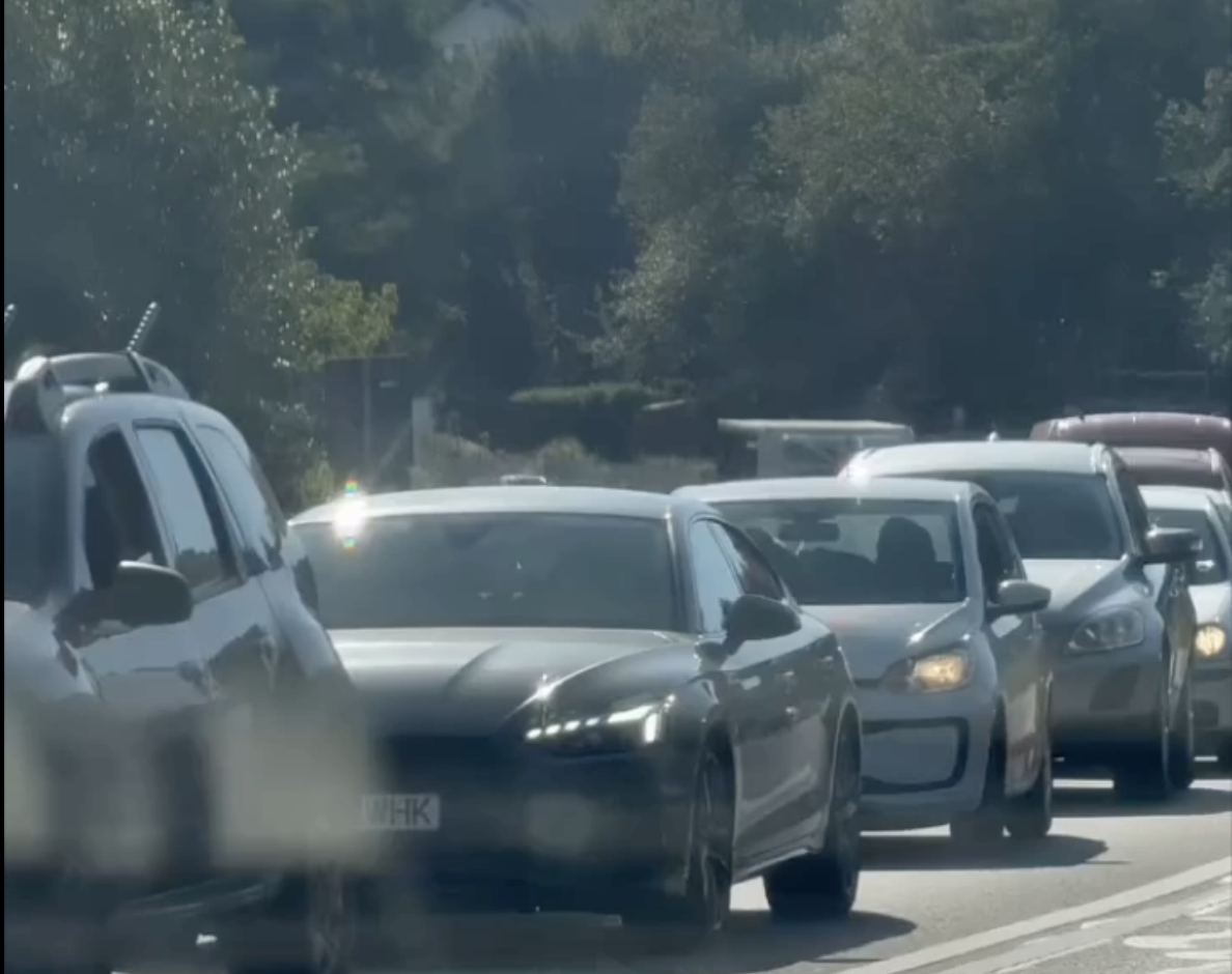 Accident in Cluj Napoca Masina rasturnata la Wonderland