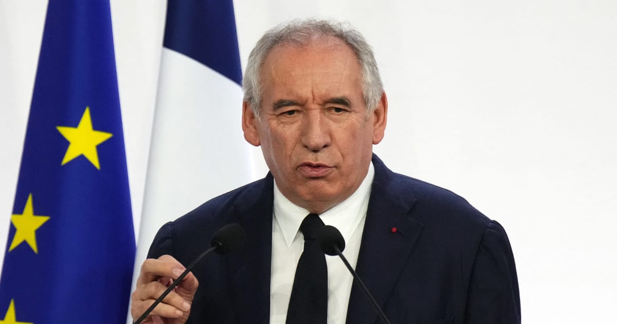 Bayrou va organiza un vot de incredere important