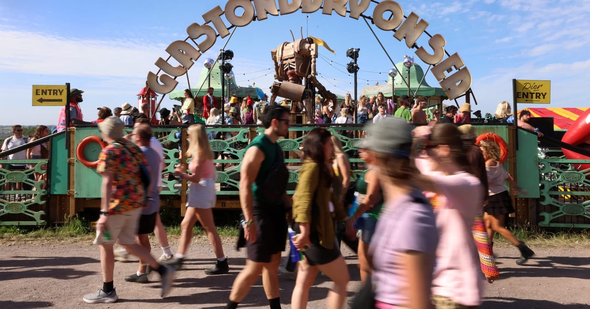 Glasto Wimbledon Silverstone Parlamentarii britanici se bucura de vara gratis