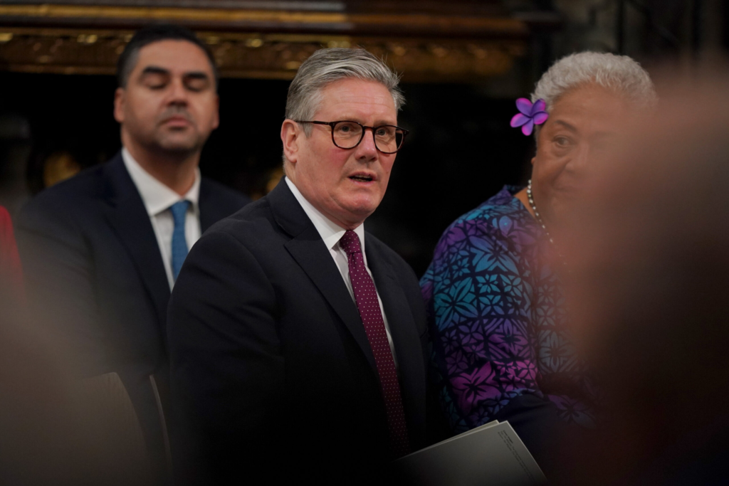 Keir Starmer inaite de intalnirea Trump Zelenski Toti vor un final