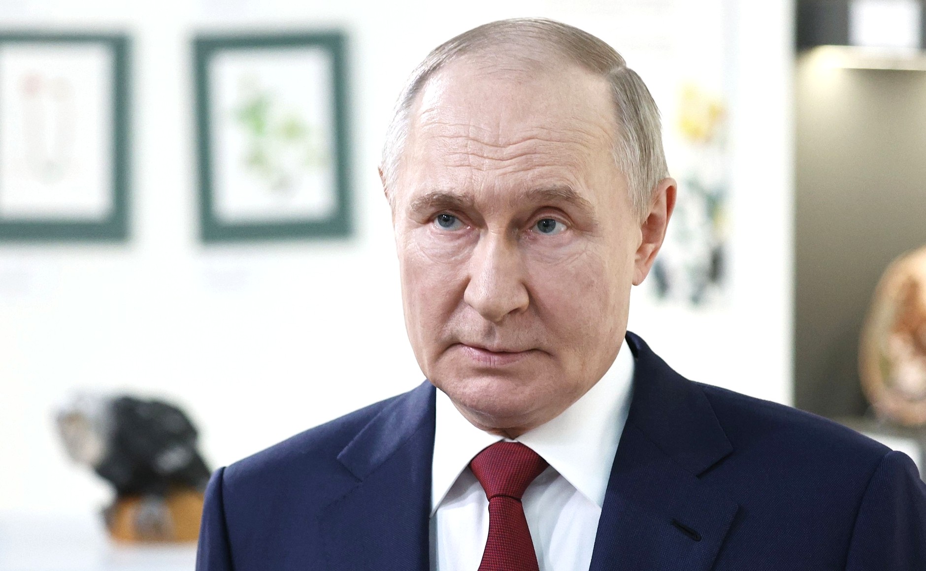 Rusia isi mentine cererile pentru pace si teritorii