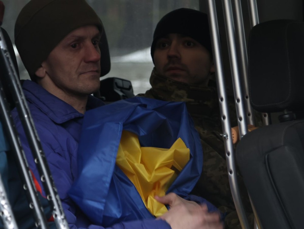 Schimb de 84 de prizonieri Romania Ucraina inainte de summit