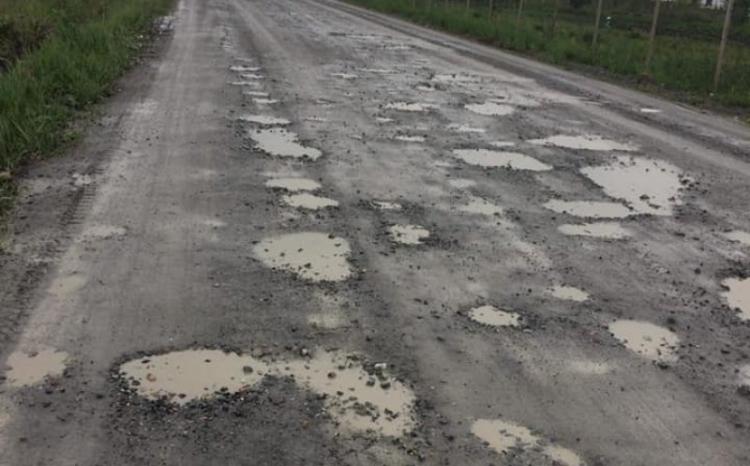 Strazile din Cluj Napoca sunt pline de gropi