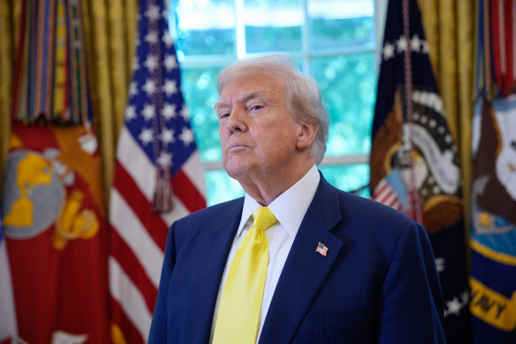 Trump planuieste discutii cu Putin daca intalnirea cu Zelenski merg bine