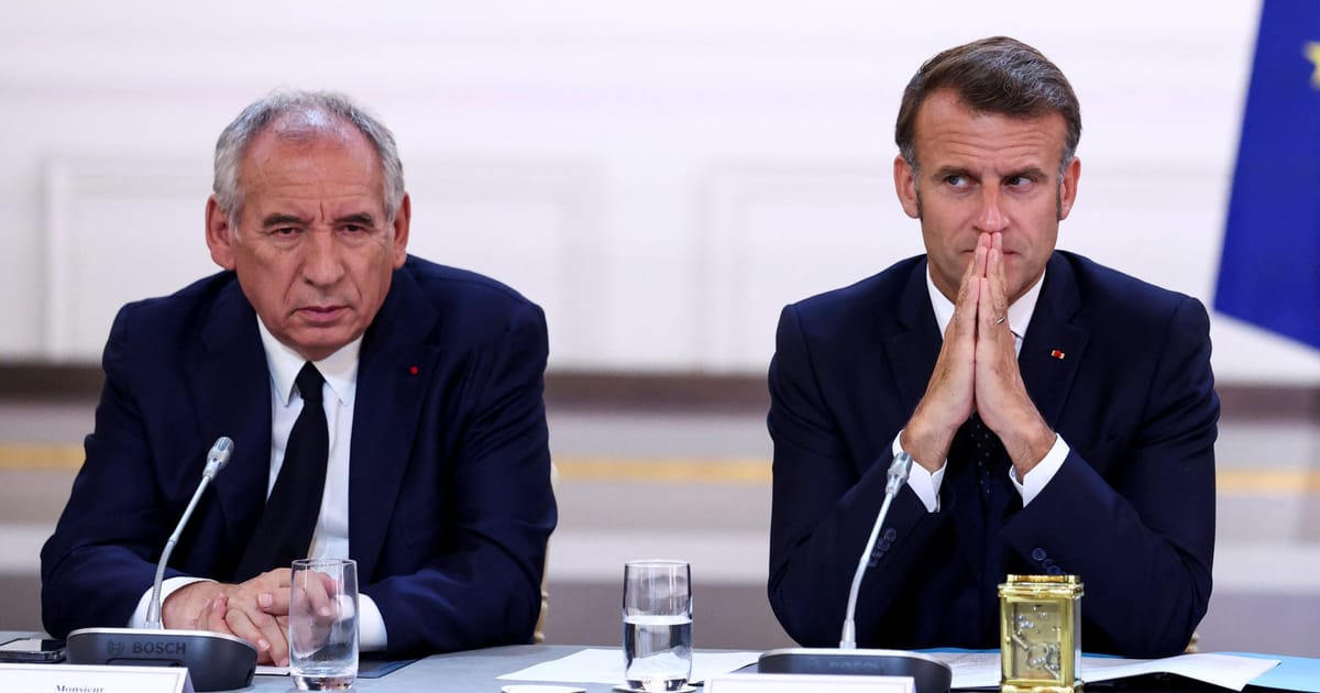 Cum sa supraveghezi colapsul guvernului francez profesionist