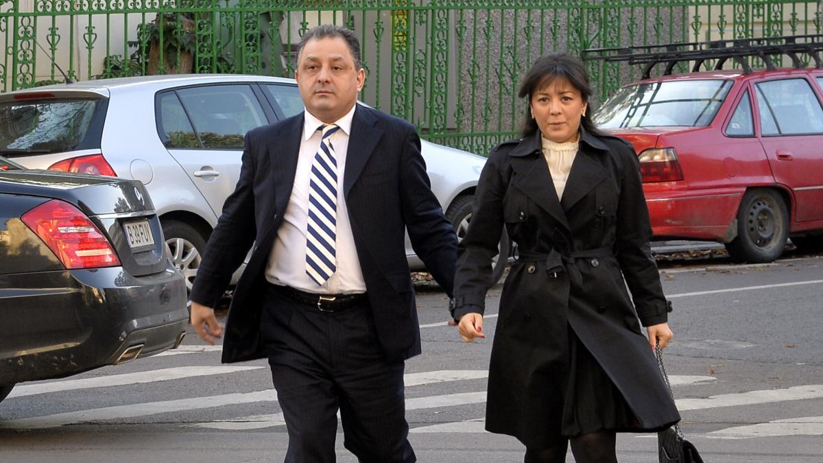 Surse Mariana Vanghelie a amenintat o pe Oana Mizil