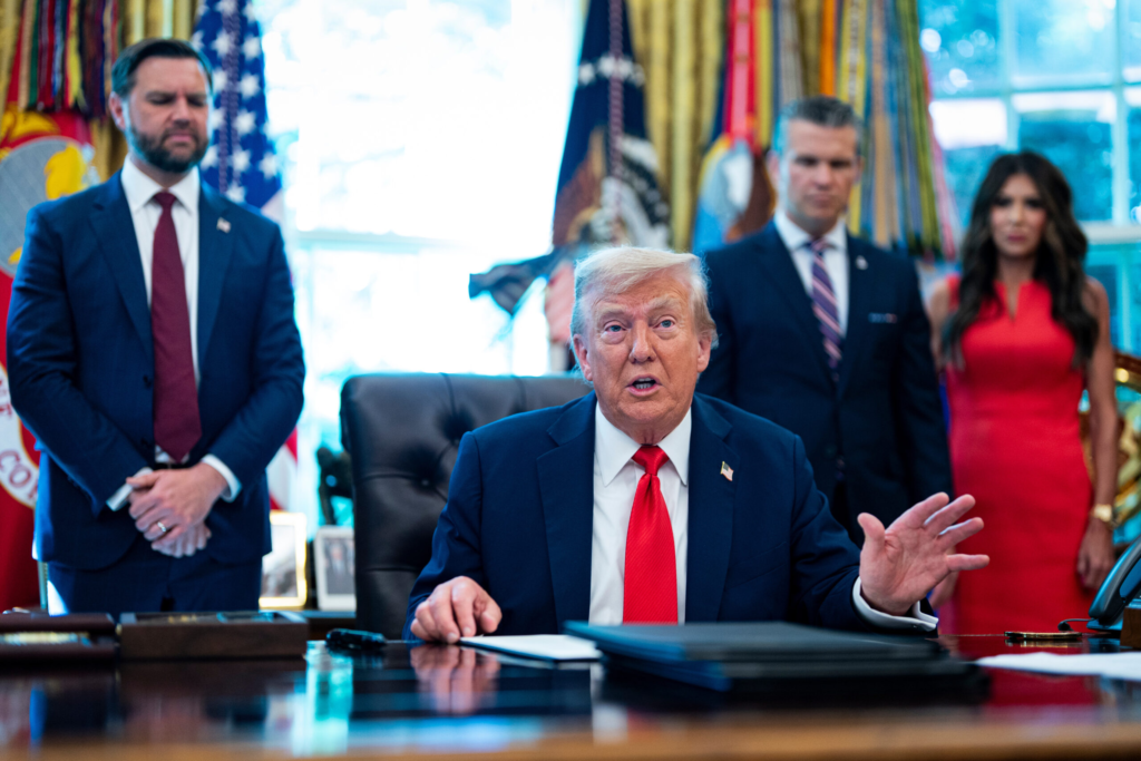 Trump ameninta UE cu taxe pentru decizia Google