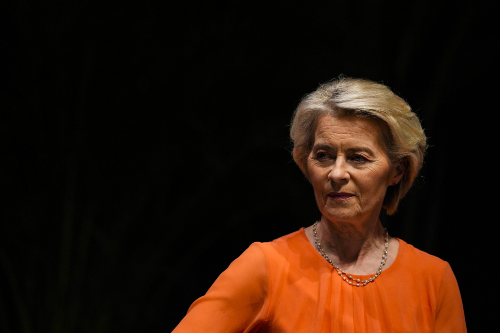 Ursula von der Leyen atacata de Rusia aterizare difiicila