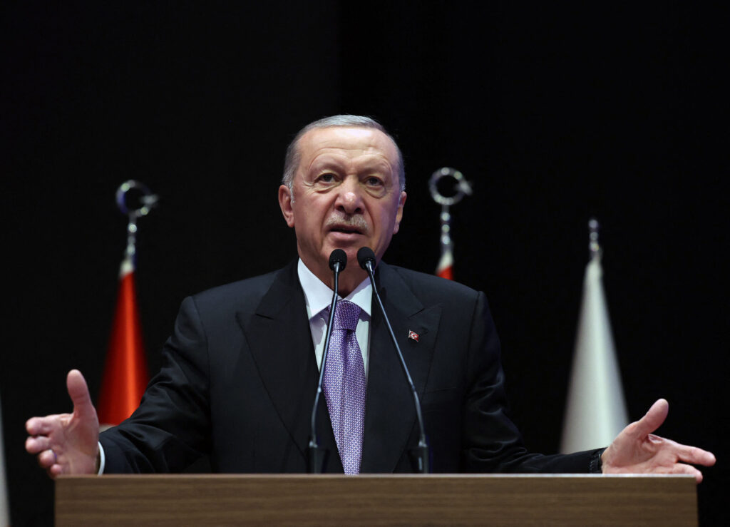 Erdogan Hamas respecta incetarea focului Israel nu