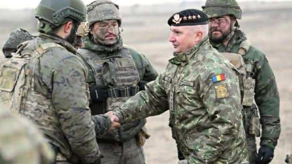 Romania trebuie sa aiba o populatie pregatita pentru razboi