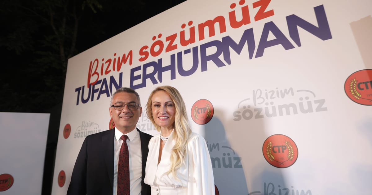 Turcii ciprioti aleg un lider moderat in schimbare politica