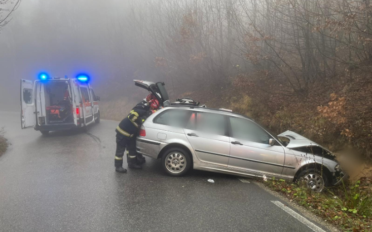 Accident in Cluj Masina iesita de pe drum 3 victime