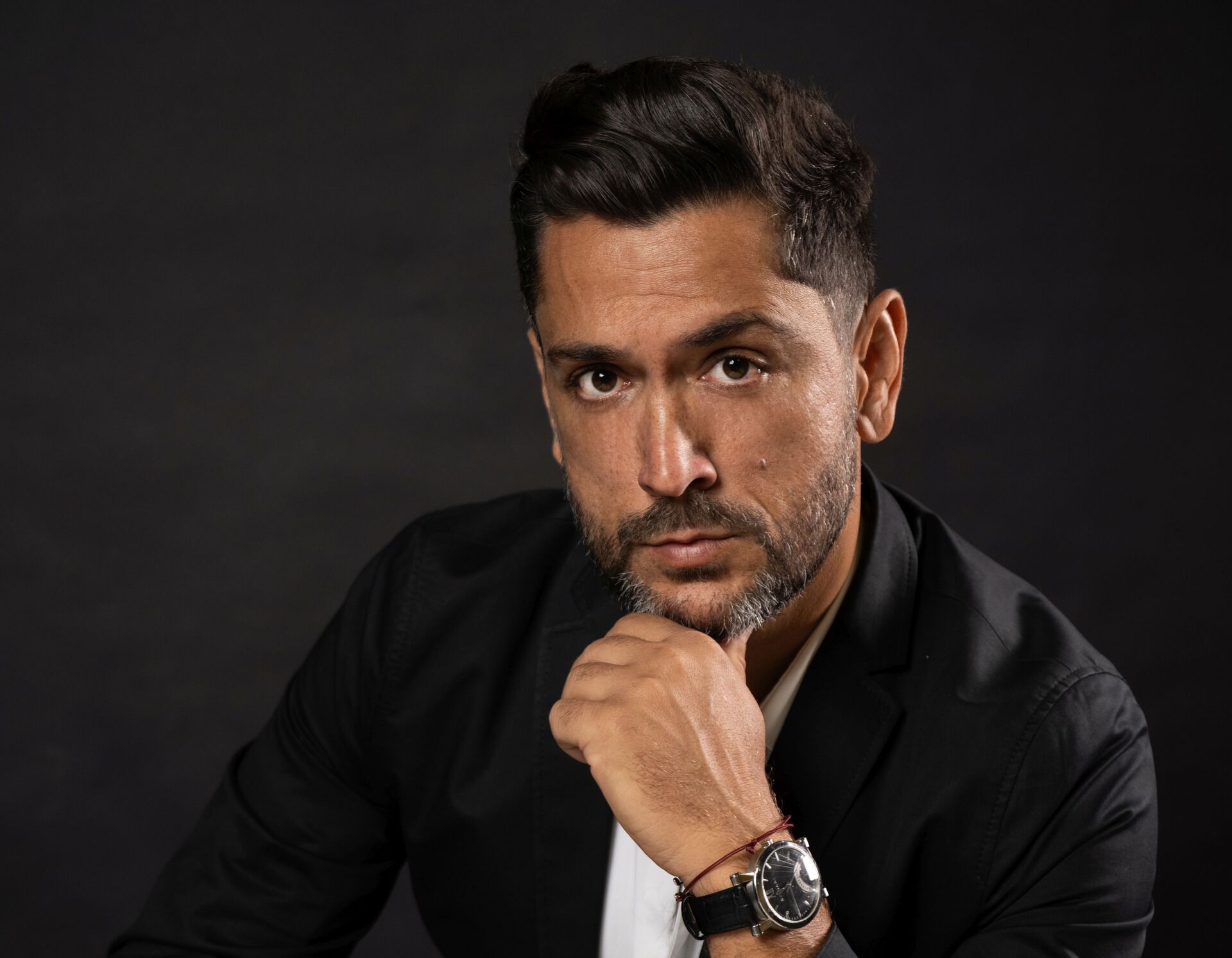 Cezar Ouatu va interpreta imnul national la meciul Romaniei