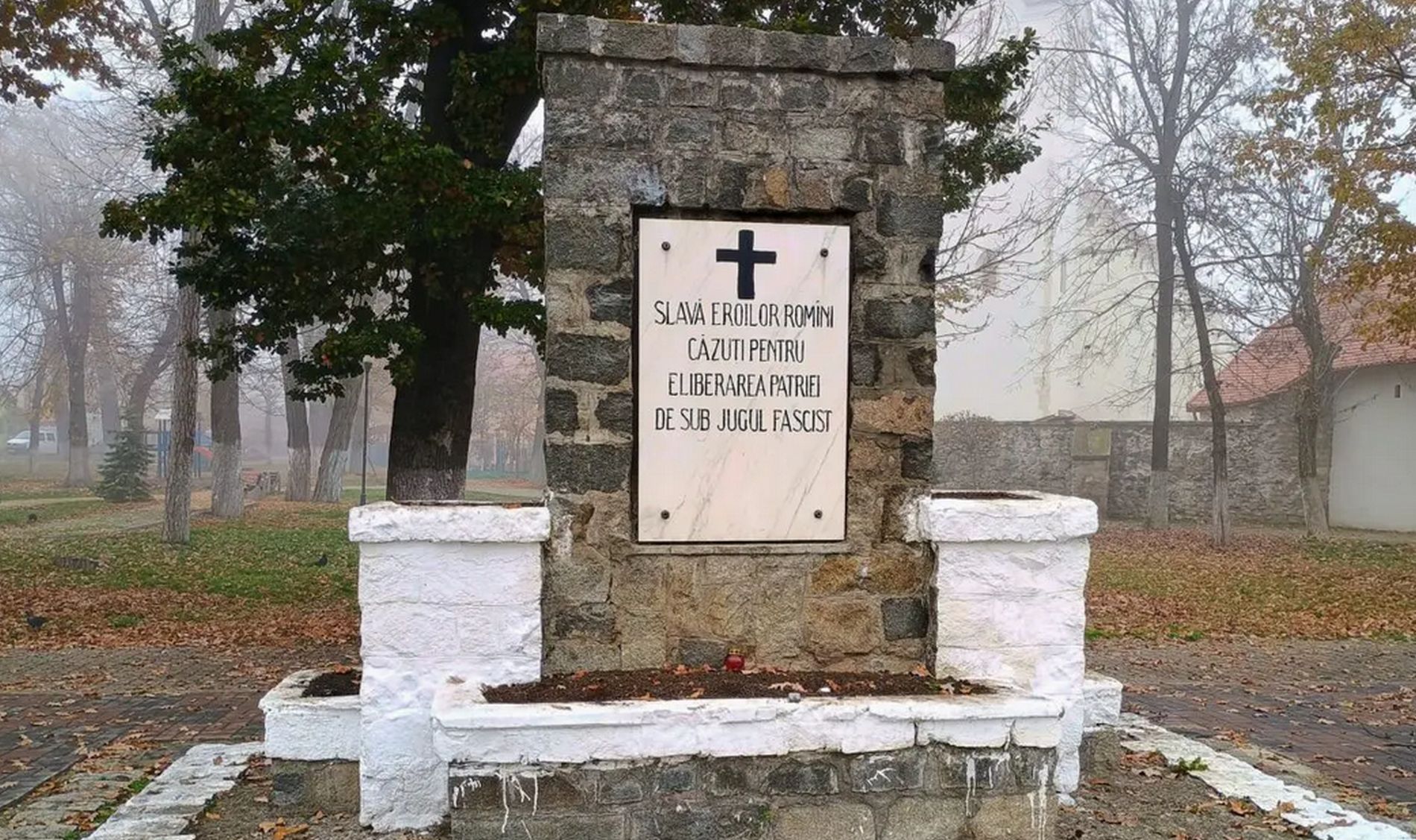 Clujul isi uit erii Monumentul este ignorat