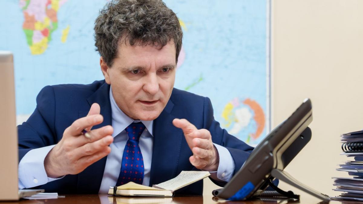 Nicuser Dan a vorbit cu Zelenski despre parteneriat