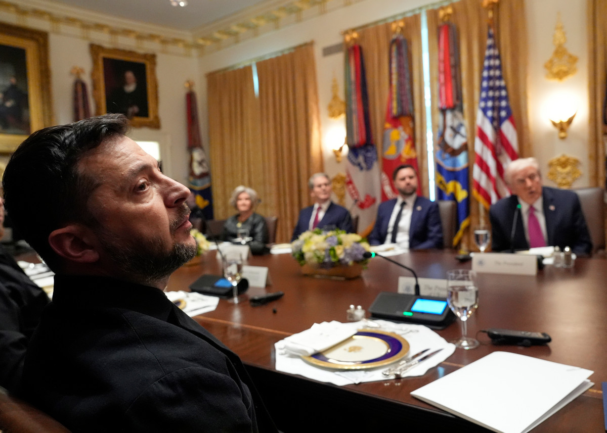 Planul lui Trump pentru incheierea razboiului cedeaza Donbasul Rusiei