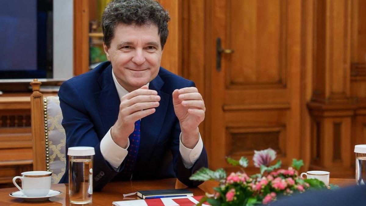 Salariile consilierilor prezidentiali 24 pentru Nicusor Dan