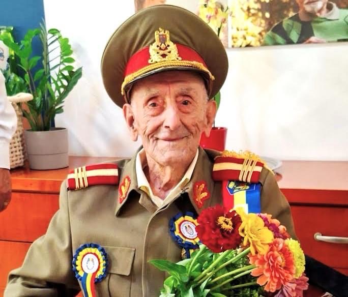 Decorarea lui Ion Vasile Banu provoaca reacii dure in Rusia