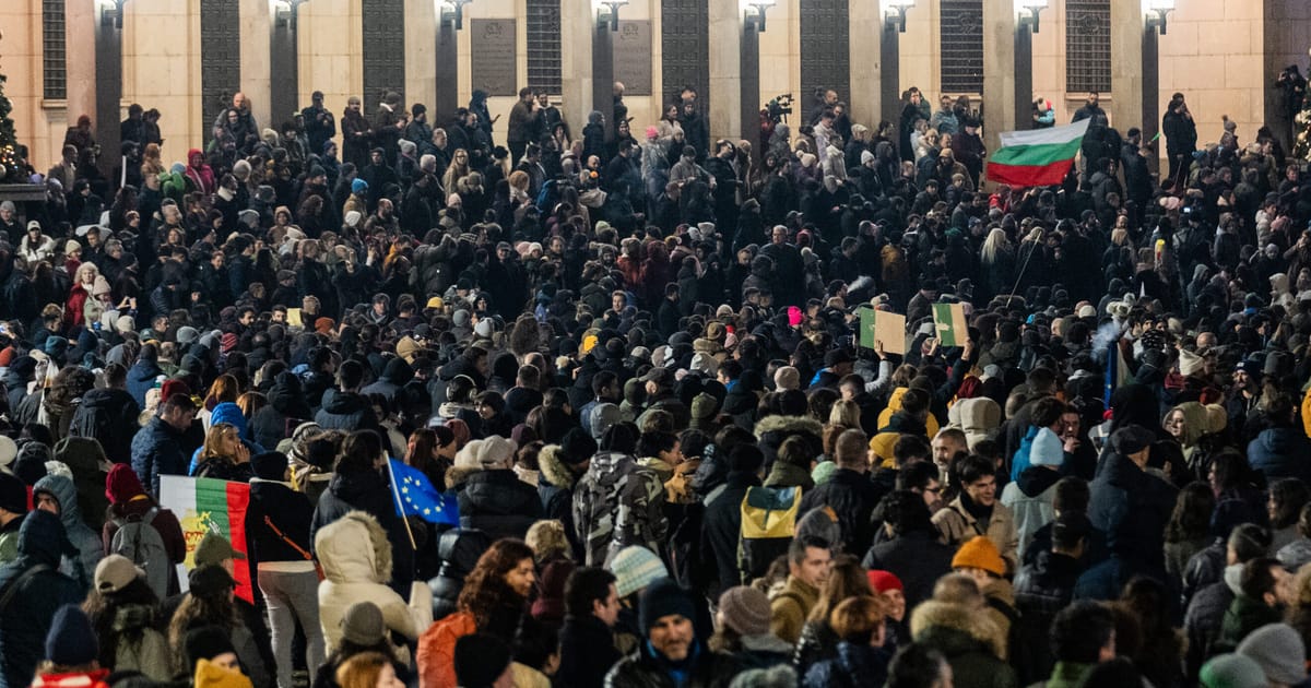 Indepartarea prezentatorului TV bulgar starneste proteste