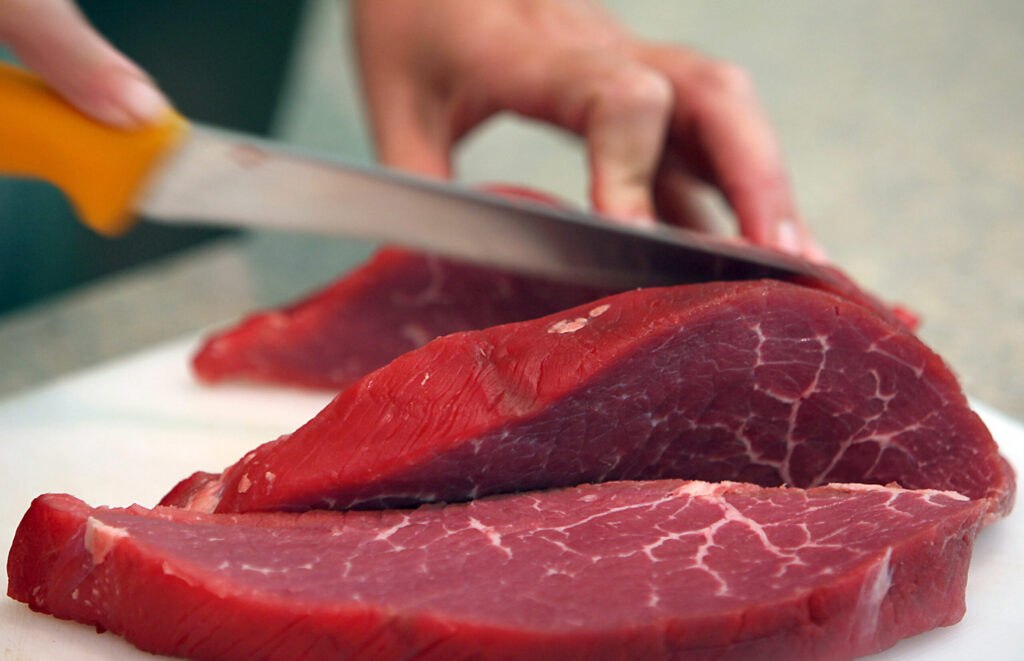 Italia Val de postari virale despre interzicerea carnii sintetice