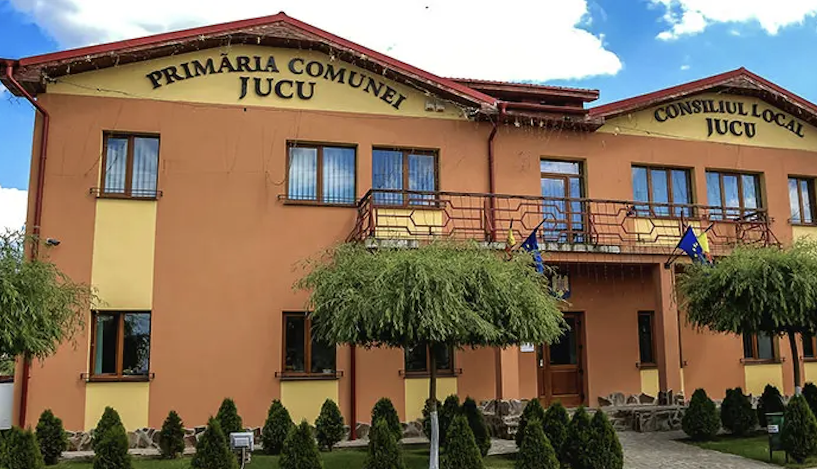 Magie de Craciun la Jucu lumini artificii si cadouuri