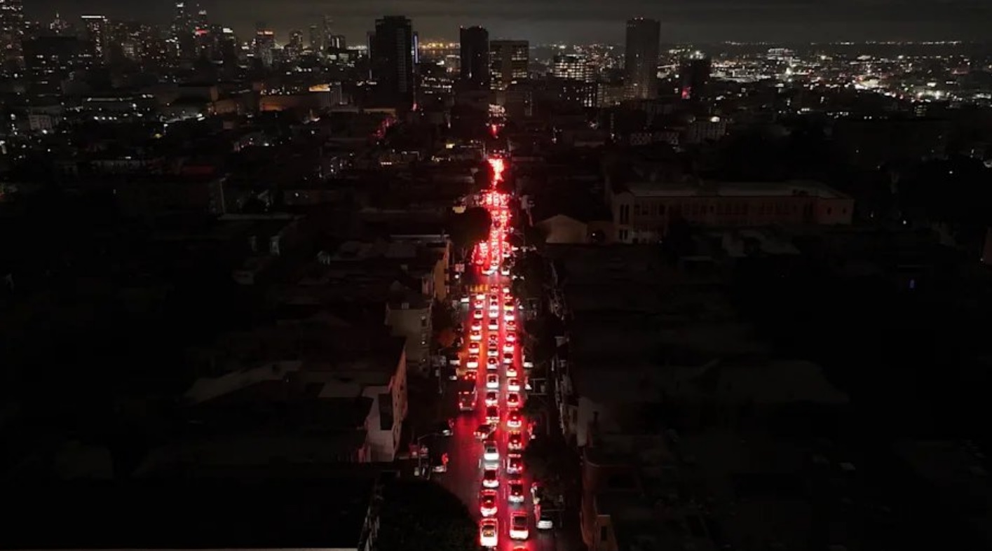 blackout masiv in san francisco 130000 de oameni afectati