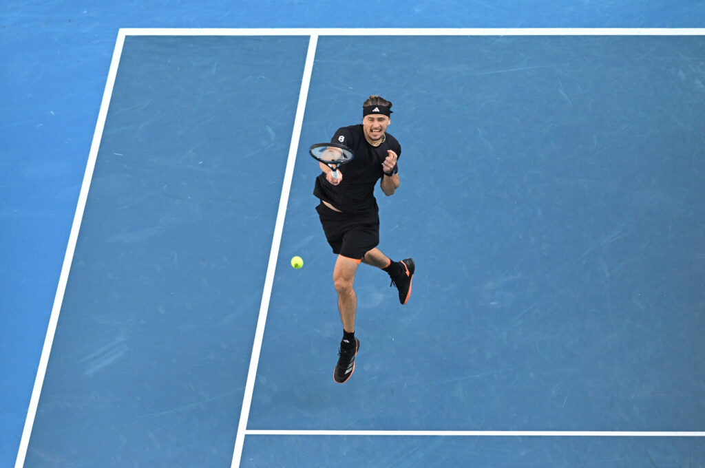 Alexander Zverev locul 3 ATP s a calificat in semifinalele Australian Open dupa ce l a invins pe Tien