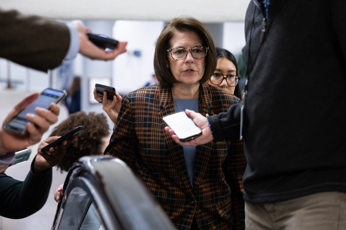 Creste riscul de inchidere pe fondul revoltei democratilor dupa impuscatura din Minneapolis