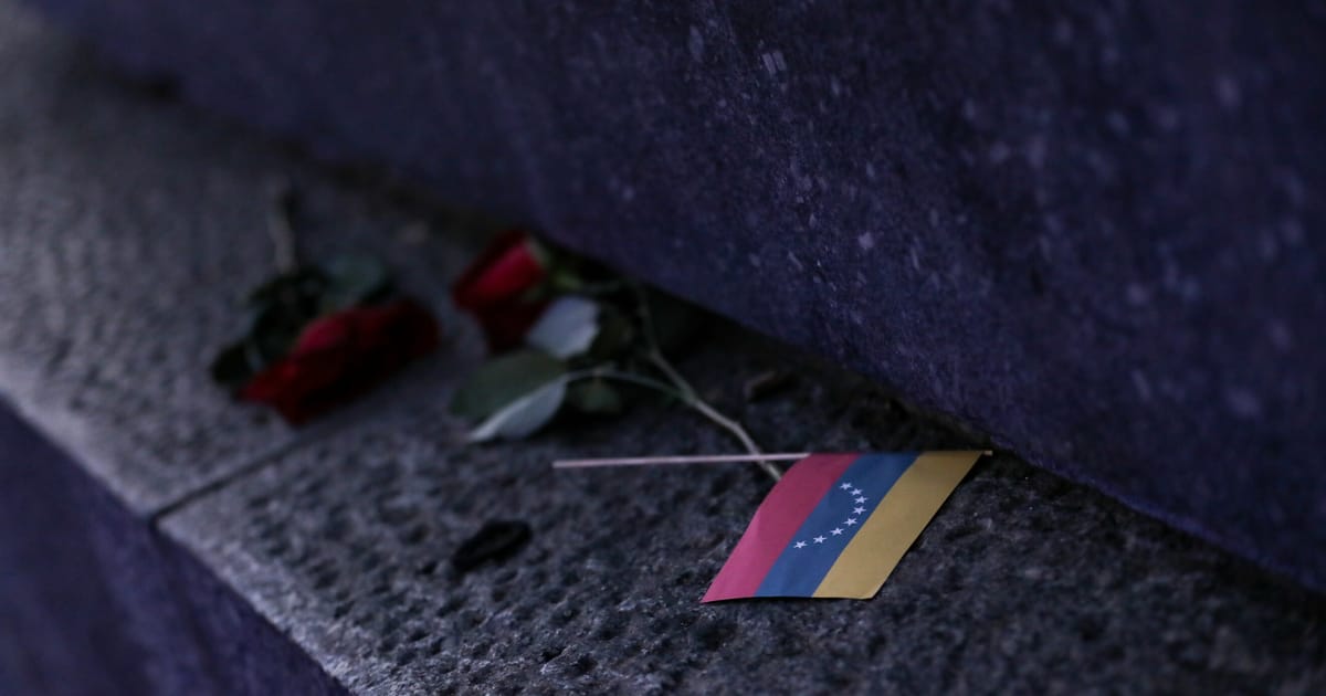 Indiferent ce urmeaza nu putem repeta esecurile anterioare