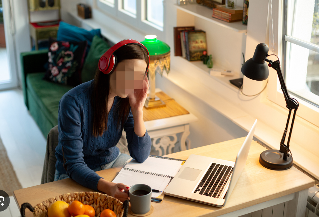 Tinerii specialisti din IT devin din ce in ce mai demotivati si deprimati Am 25 de ani si nu mai simt motivatie chiar daca am jobul visurilor Cred ca acest lucru se datoreaza muncii intense online