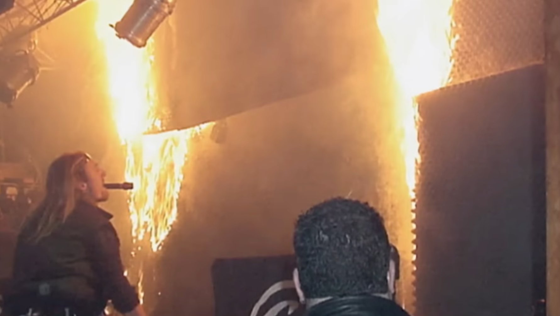 Un roman a murit in incendiul din Elvetia