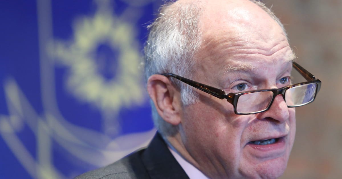 Fost judecator de varf din Marea Britanie sustine ca parlamentarii ar trebui sa ignore Camera Lorzilor in ceea ce priveste sinuciderea asistata