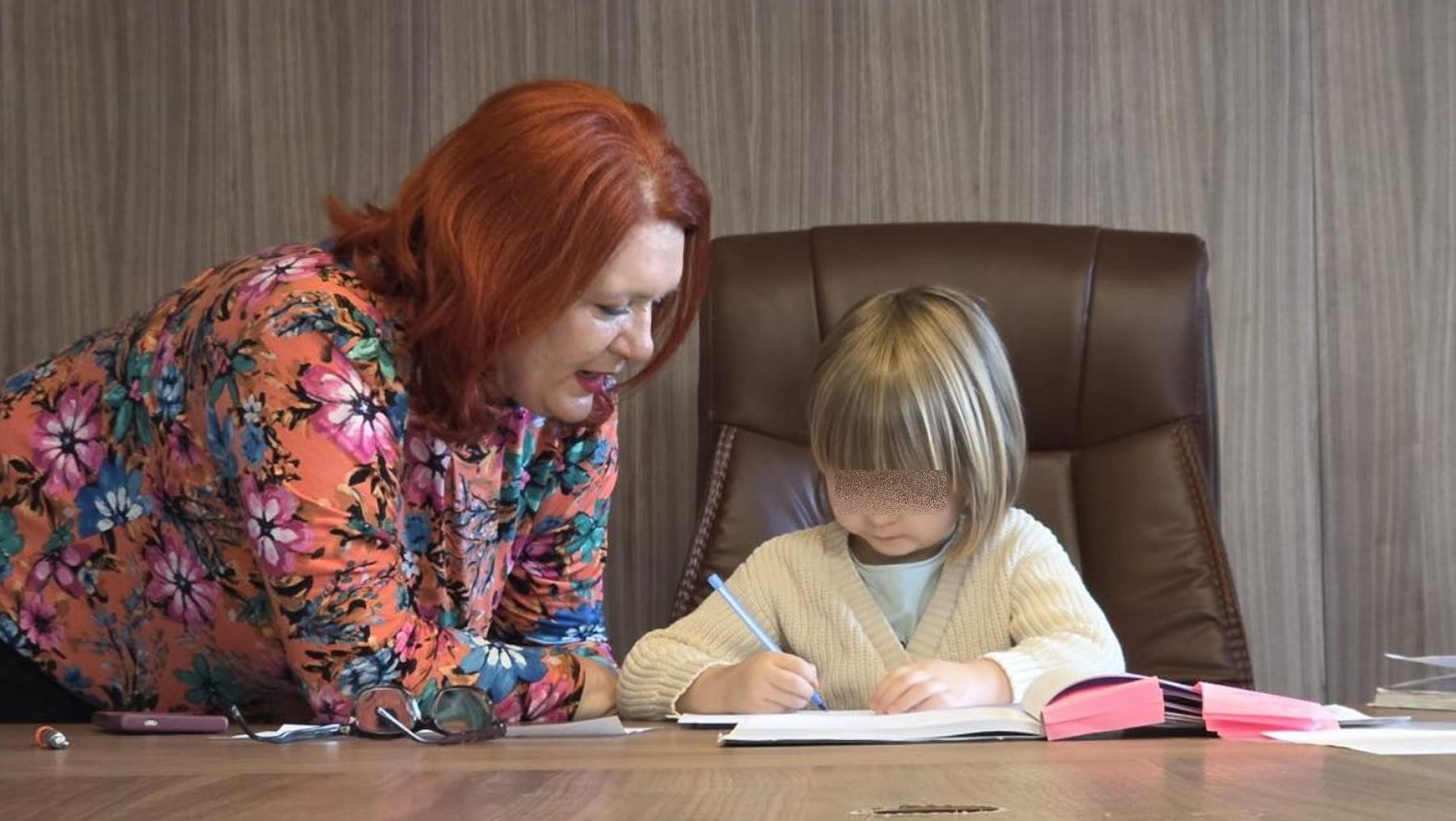 Primari pentru o zi la Apahida Prescolarii au explorat viata din Primarie alaturi de primarul Cristina Belce ideile copiilor ne inspira