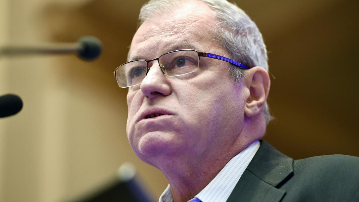 Romania in deriva o noua carte scrisa de Rasvan Popescu a fost lansata la Iasi