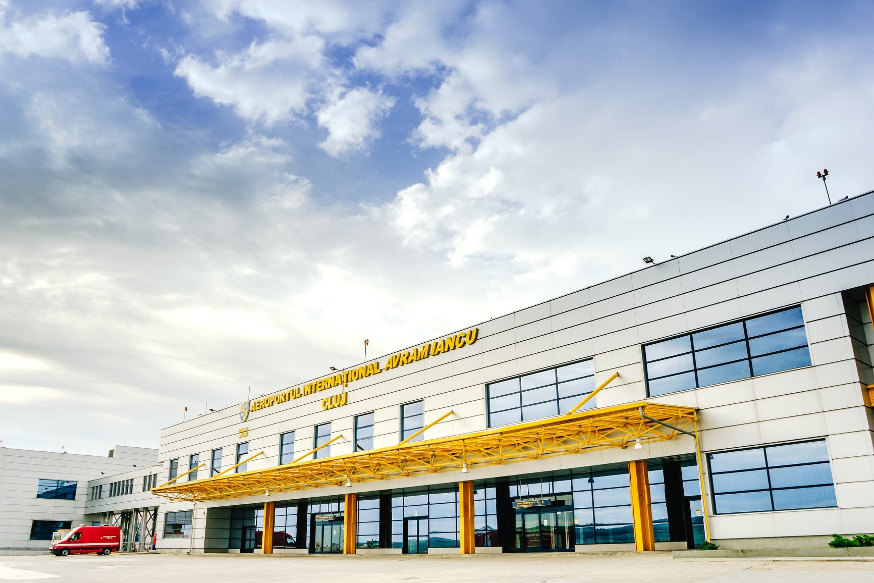 Aeroportul Cluj face o investitie cruciala pentru salvarea vietilor Aeronaava de instruire pentru personal pregatire in situatii de urgenta si criza