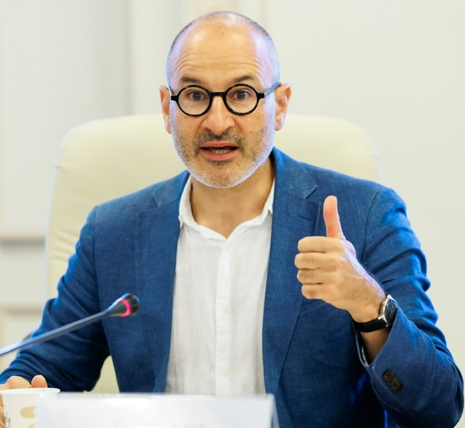 Cifrele au o mare importanta Purtatorul de cuvant al MAE referitor la romanii blocati in Dubai Imi dau seama de frustrari
